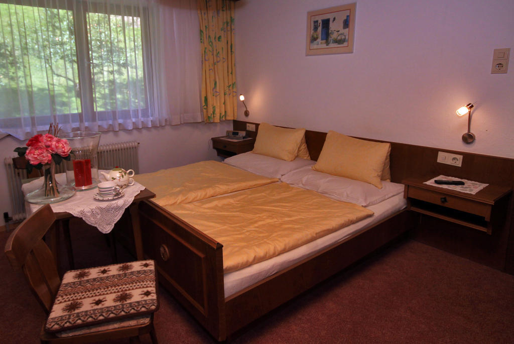 Privatzimmer Kammerlander Neukirchen am Großvenediger Habitación foto